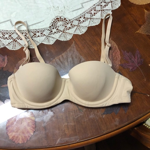Hanes Other - Hanes Nude beige bra